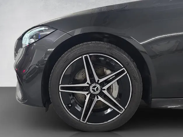 Mercedes-Benz C 300 de AMG Line 4Matic T- Modell