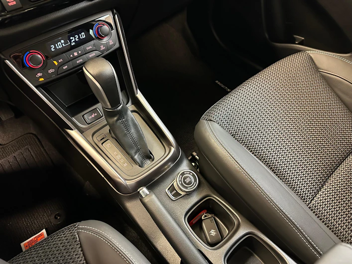 image du véhicule SUZUKI S-CROSS