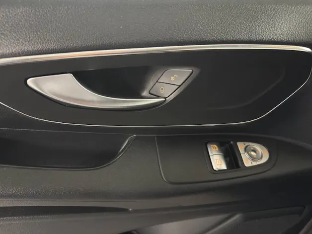 Mercedes-Benz Vito 119 CDI Tourer Select L 4matic