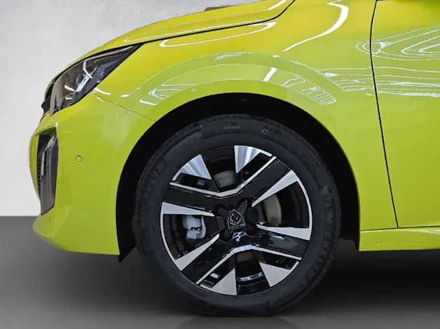 Peugeot 208 1.2 Hybrid Allure Premium