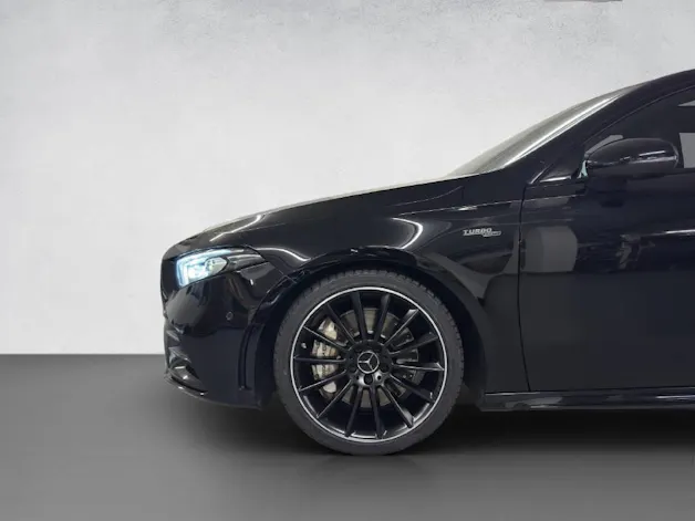 Mercedes-Benz A 35 AMG 4Matic