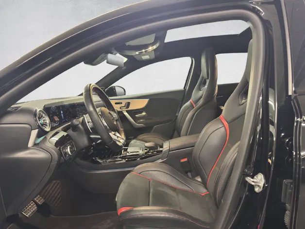 Mercedes-Benz A 35 AMG 4Matic