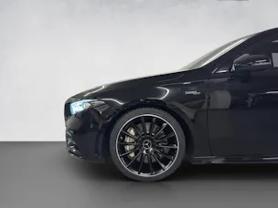 MERCEDES-BENZ A 35 AMG 4Matic