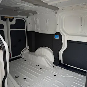 Kia PV5 Cargo 71.2 kWh Plus