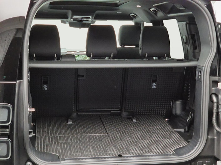 Fahrzeugbild LAND ROVER DEFENDER