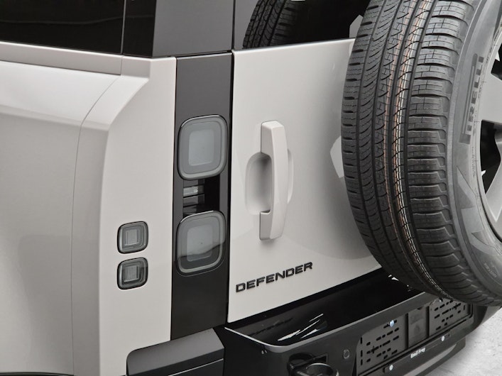 Fahrzeugbild LAND ROVER DEFENDER