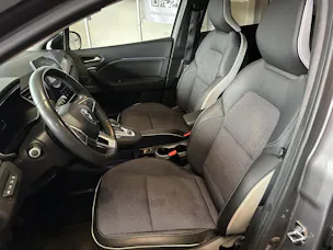 Renault Captur 1.6 E-Tech Plug-in Intens