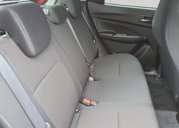 Vehicle image 17 Vehicle image 17