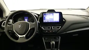 Suzuki S-Cross 1.4 T Sakura Top Hybrid 4x4