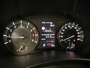 Suzuki S-Cross 1.4 T Sakura Top Hybrid 4x4