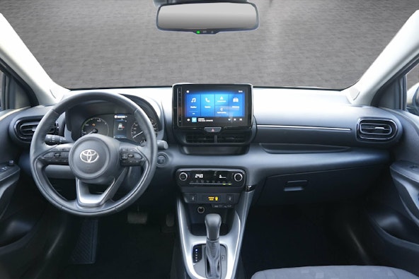 Vehicle image 8 Vehicle image 8