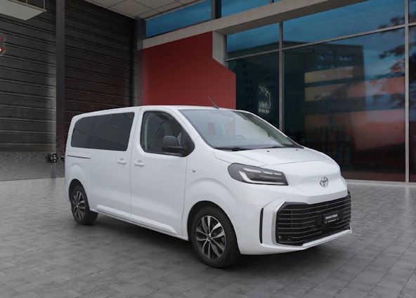 Vehicle image 4 Vehicle image 4