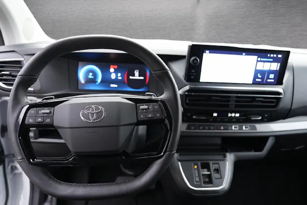 Toyota PROACE Verso L1 2.0 D Trend