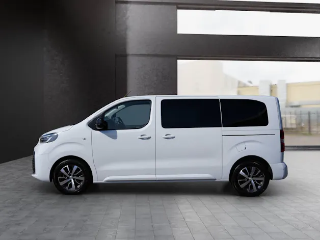 Toyota PROACE Verso L1 2.0 D Trend