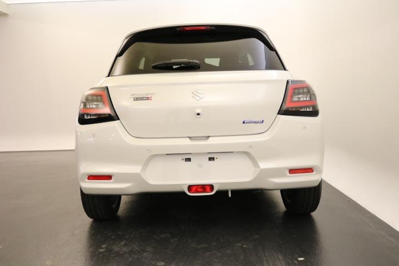 immagine del veicolo SUZUKI SWIFT