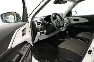 Vehicle image SUZUKI Swift 1.2 Sakura Top Hybrid