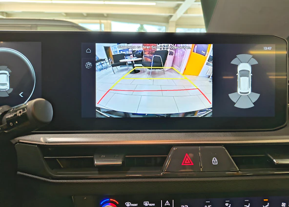 immagine del veicolo 3 immagine del veicolo 3