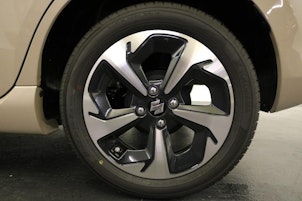 Vehicle image SUZUKI Swift 1.2 Sakura Top Hybrid