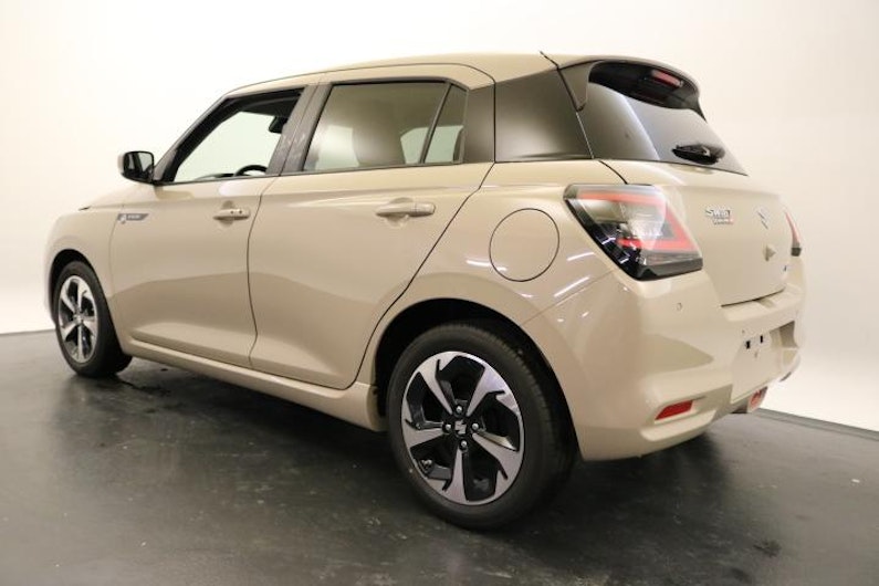 Fahrzeugbild SUZUKI SWIFT