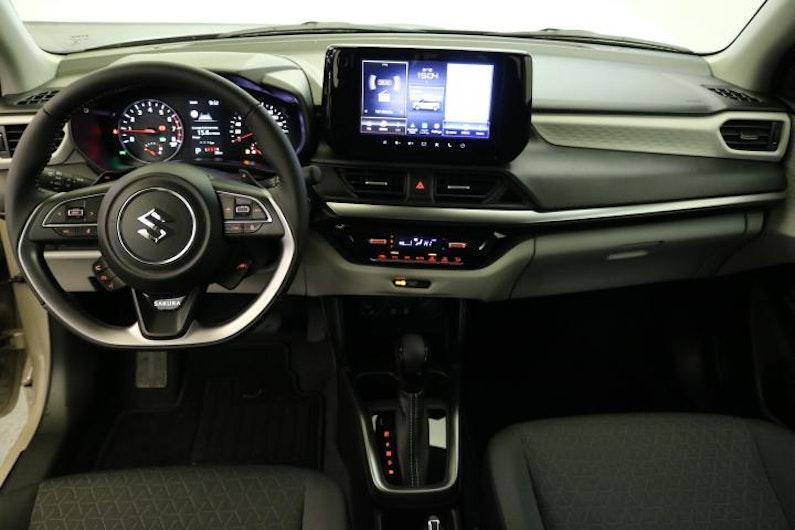 Fahrzeugbild SUZUKI SWIFT