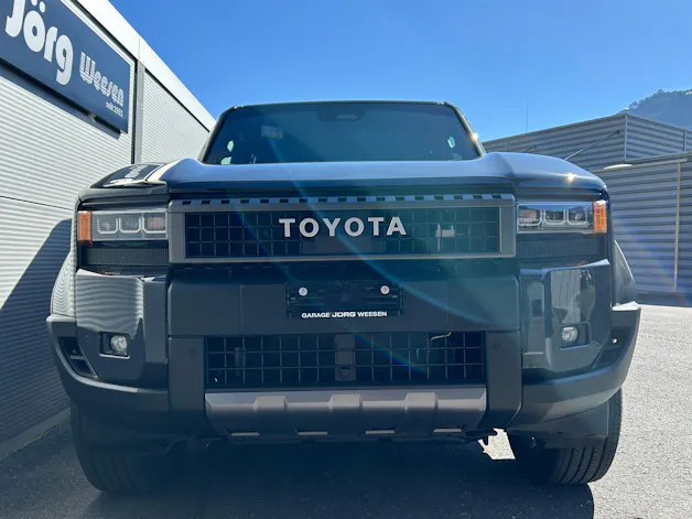 Toyota Land Cruiser 2.8 D 48V Invincible