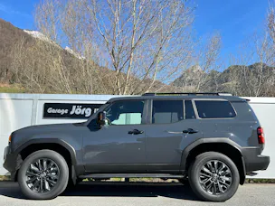 Toyota Land Cruiser 2.8 D 48V Invincible