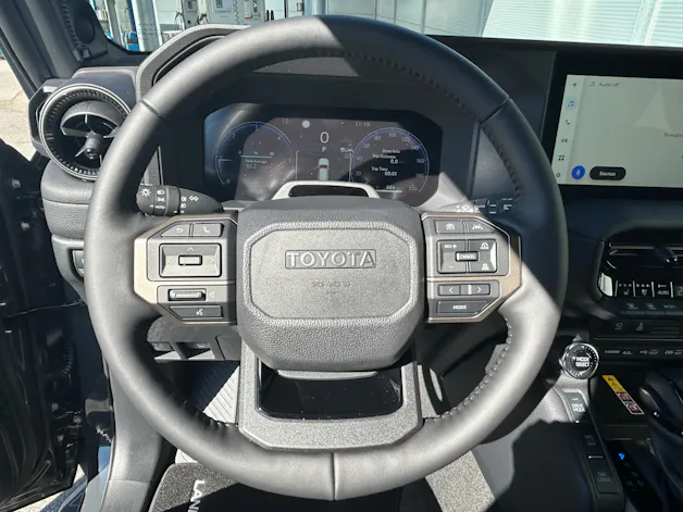 Toyota Land Cruiser 2.8 D 48V Invincible