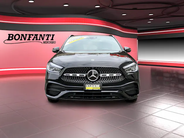 Mercedes-Benz GLA 200 AMG Line