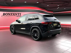 Mercedes-Benz GLA 200 AMG Line