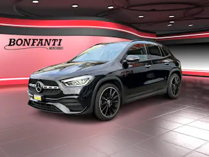 Mercedes-Benz GLA 200 AMG Line
