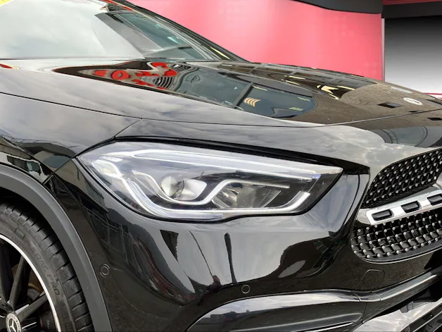 Mercedes-Benz GLA 200 AMG Line