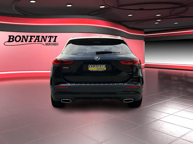 Mercedes-Benz GLA 200 AMG Line