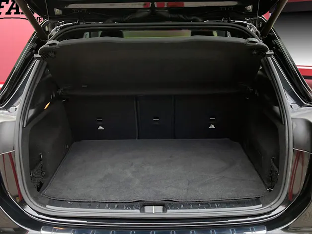 Mercedes-Benz GLA 200 AMG Line