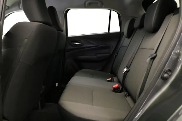 Suzuki Swift 1.2 Sakura Top Hybrid 4x4
