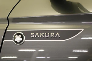 Fahrzeugbild SUZUKI Swift 1.2 Sakura Top Hybrid 4x4
