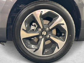 https://vehicle.imgix.net/4161595/6434dbd5-c116-4aaa-8bf4-c589da5b4e8a.jpg