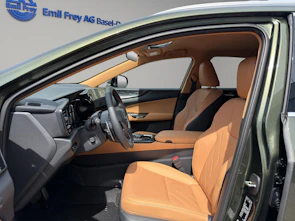 Fahrzeugbild LEXUS NX 450h+ Comfort