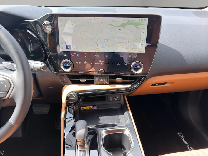 Fahrzeugbild LEXUS NX