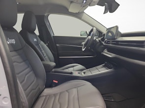 Vehicle image JEEP Avenger 1.2 MHEV Summit