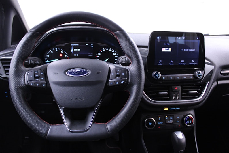 Vehicle image FORD FIESTA