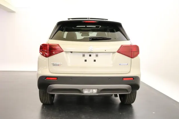 Suzuki Vitara 1.4 T Sakura Top Hybrid 4x4