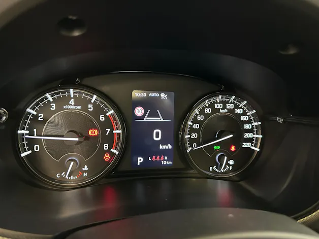 Suzuki Vitara 1.4 T Sakura Top Hybrid 4x4