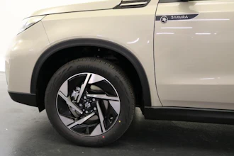 https://vehicle.imgix.net/4161653/b70a0b73-a99e-4b96-b96d-4a342883b5a8.JPG