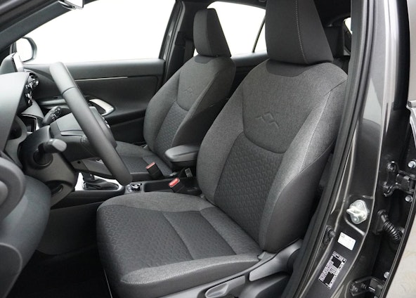 Vehicle image 7 Vehicle image 7