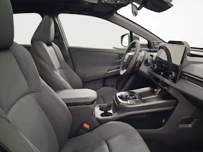 Fahrzeugbild TOYOTA C-HR+ Premium AWD