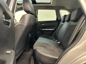 Suzuki Vitara 1.4 T Sakura Top Hybrid 4x4
