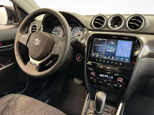 Suzuki Vitara 1.4 T Sakura Top Hybrid 4x4