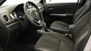 Suzuki Vitara 1.4 T Sakura Top Hybrid 4x4