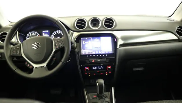 Suzuki Vitara 1.4 T Sakura Top Hybrid 4x4