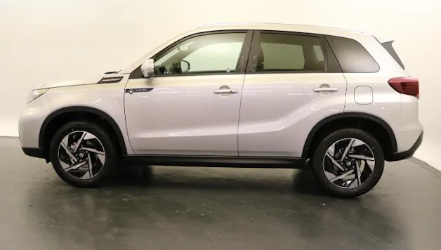 Suzuki Vitara 1.4 T Sakura Top Hybrid 4x4